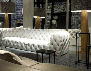 Каретная стяжка &ndash; отличный выбор отделки мебели для салонов красоты